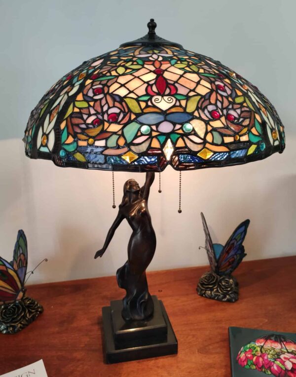 lampada da tavolo tiffany a mosaico