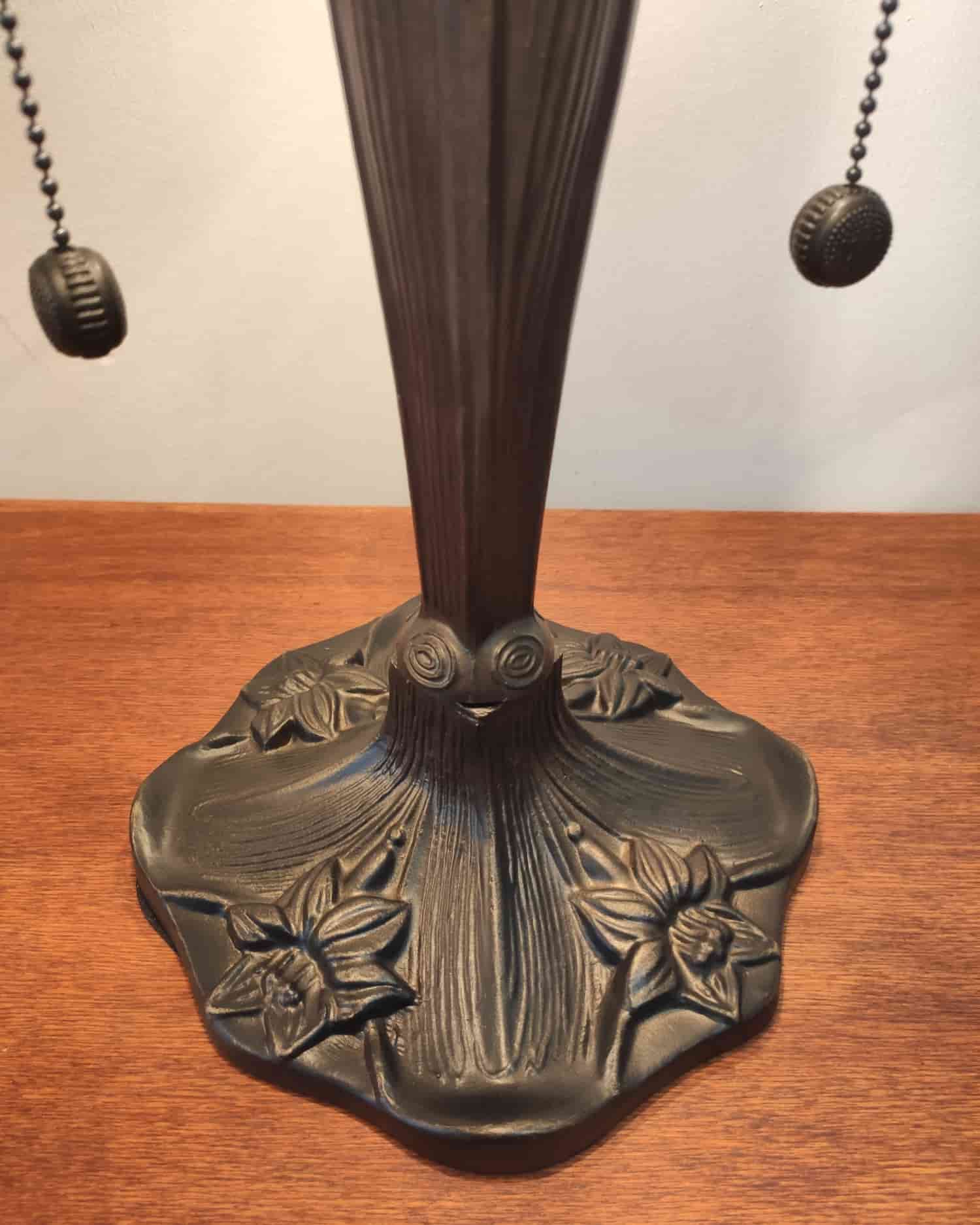 Lampada da Tavolo Tiffany Daffodil con Base in Metallo base