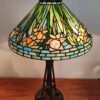 Lampada da Tavolo Tiffany Daffodil con Base Vintage