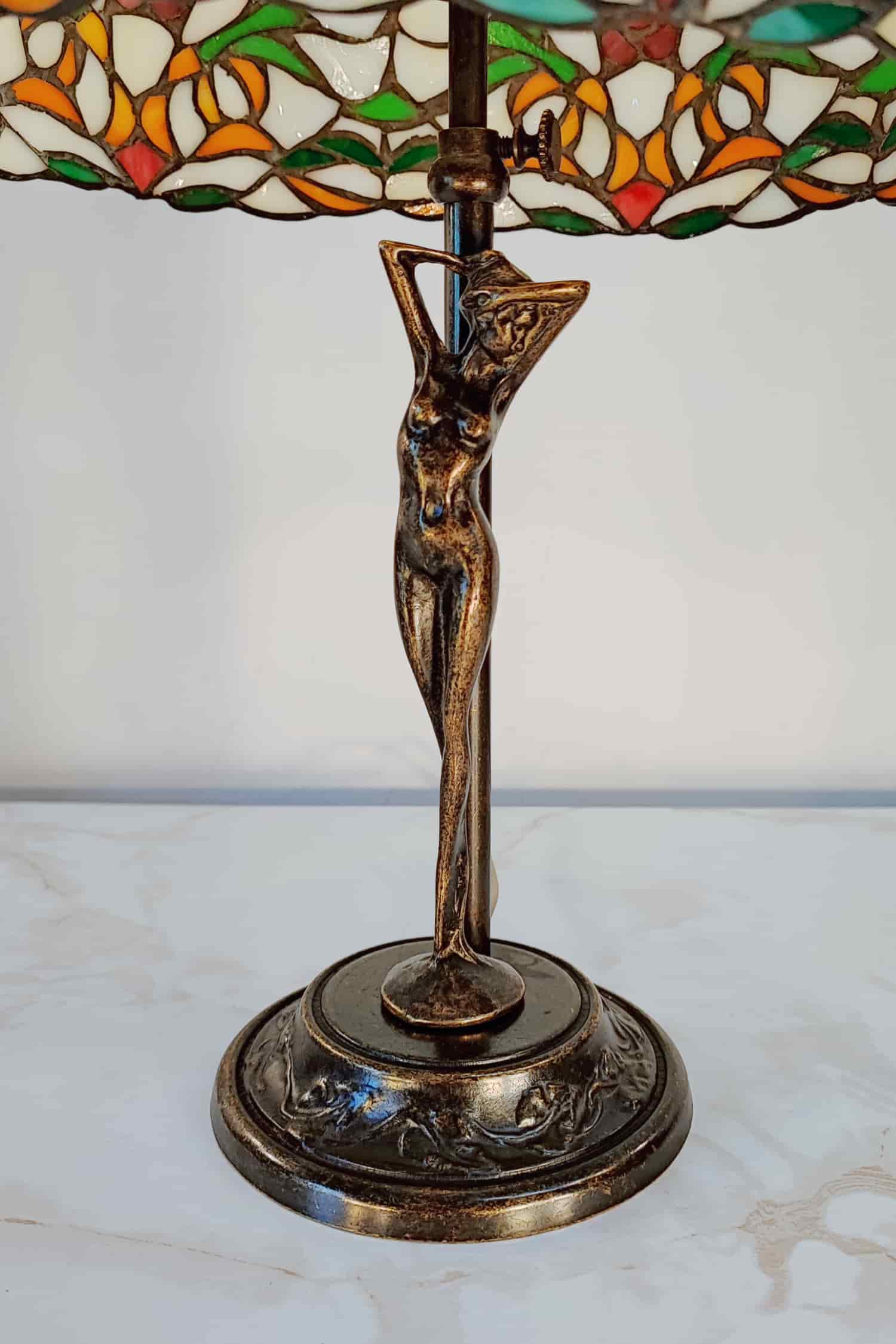 Lampada da Tavolo Liberty Stile Tiffany, base in ottone
