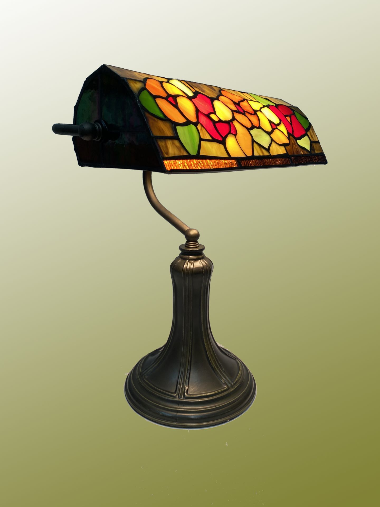 Lampada Churchill da Tavolo Tiffany, dettagli