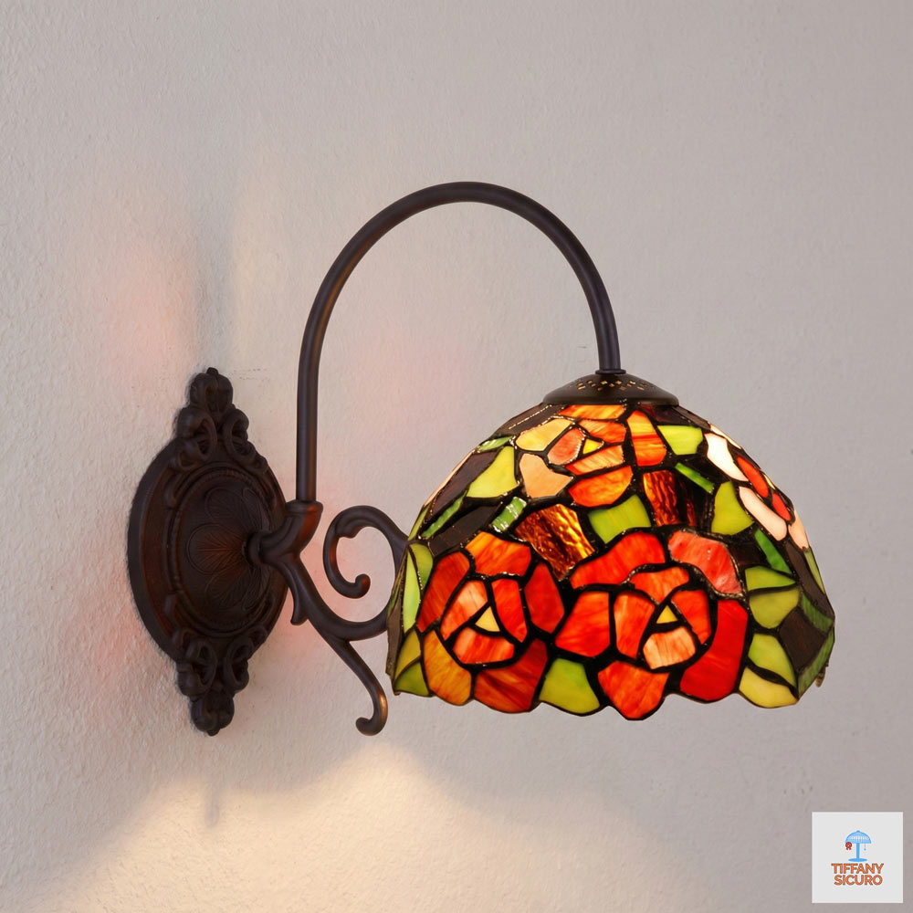 Applique Tiffany a Braccio con Rose Rosse, diametro 20cm 1 Applique Tiffany a Braccio con Rose Rosse