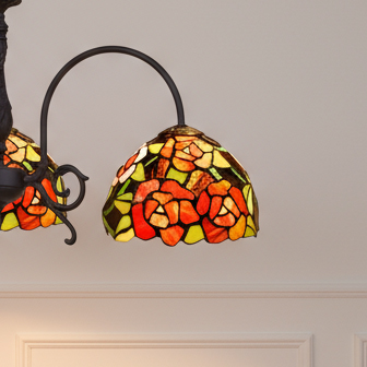 Lampadario a Bracci Tiffany con Rose Rosse, largo 64cm 5 Lampadario a Bracci Tiffany con Rose Rosse, paralume