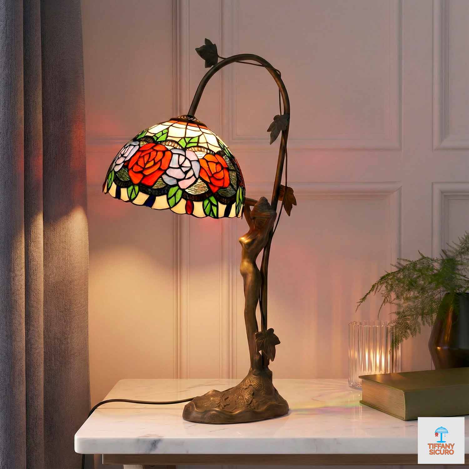 Abatjour con Rose Tiffany Classica, alta 54cm 1 Abatjour con Rose Tiffany Classica